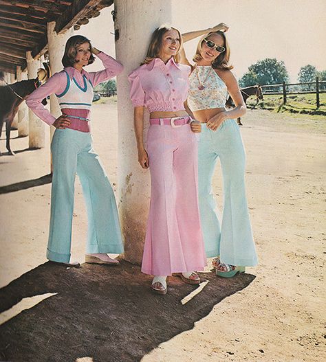 Hannah Mode Pastel, 1970 Fashion, Look 80s, Mode Retro, Fashion 1970s, 60s 70s Fashion, 60s And 70s Fashion, 70s Inspired Fashion, Mode Hippie