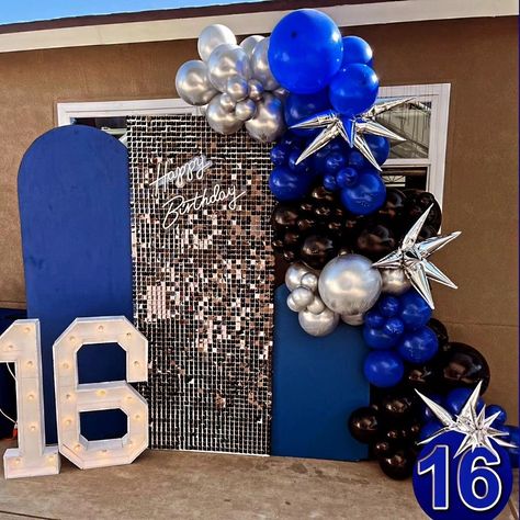 Blue And Silver Backdrop Ideas, Boy 16th Birthday Ideas, 16th Birthday Ideas, Navy Blue Balloons, Boy 16th Birthday, Sweet 16 Party Decorations, Blue Party Decorations, Sneaker Ball, Sweet 16 Themes