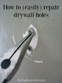 How to Easily Patch Holes in Drywall Repair Drywall Hole, Do It Yourself Decoration, Film Decor, Patch Hole, Thrifty Decor Chick, Drywall Repair, Home Fix, Diy Home Repair, Nail Holes