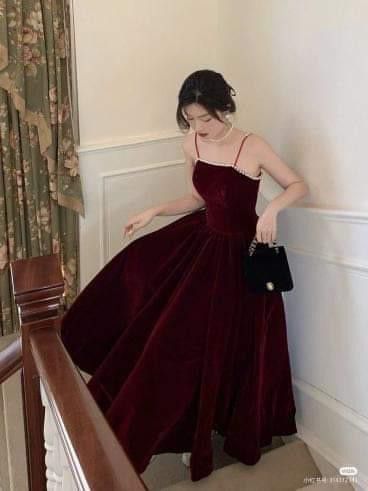 Simple Wedding Party Dress, Simple Wedding Party, Prom Dress Simple, Xxxl Dress, Prom Dresses Simple, Velvet Prom Dress, Simple Prom Dress, Spaghetti Strap Prom Dress, Prom Dresses Vintage