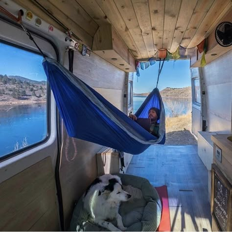 Campervan Hacks, Hammock Ideas, Ducato Camper, 1000 Lifehacks, Diy Campervan, Van Conversion Interior, Adventure Campers, Hammock Bed, Van Life Diy