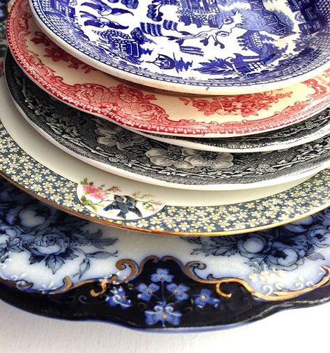 Collecting Mismatched China: Variety Is The Spice Of Life Beautiful China Dishes, Mismatched Dinner Plates, Mixing China Patterns, Vintage Mismatched Table Setting, Mismatch Dinnerware, Mismatched China Table Setting, Mismatched Plates Table Setting, Mismatched Tableware, Mismatched Dinnerware