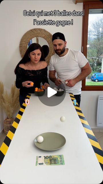 Noemie & Rudy on Instagram Sticky Hand Game, One Minute Games For Adults, Easy Party Games For Adults, Table Games For Adults, Minute To Win It Games For Adults, One Minute Games, Easy Party Games, Pong Game, Youth Games