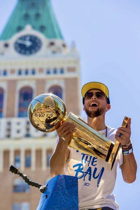 Stephen Curry Championship, Curry Championship, Stephen Curry Photos, Stephen Curry Wallpaper, Mvp Basketball, Downtown Oakland, Curry Wallpaper, Stephen Curry Basketball, Curry Nba