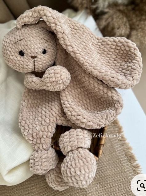 Free Mandala Crochet Patterns, Knit Baby Blanket Pattern Free, Crochet Hoodie, Crochet Christmas Gifts, Knitting Patterns Free Scarf, Easy Crochet Animals, Knitting Machine Patterns, Crochet Mandala Pattern, Crochet Business