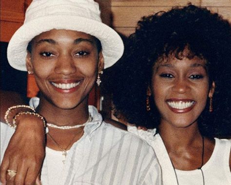 Whitney Houston: 'Girlfriend' Robyn Crawford to open up on relationship Robyn Crawford, Cissy Houston, Kristen Bell, Jessica Biel, Whitney Houston, Female Friends, All Music, Bobby Brown, Celebrity Entertainment