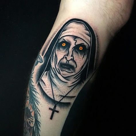 Valak Tattoo, Valak Tattoo Design, Conjuring Nun, Cool Meaningful Tattoos, Nun Tattoo, Michael Myers Tattoo, Myers Tattoo, Horror Movie Tattoos, Beginner Tattoos