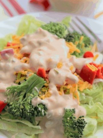 Homemade Thousand Island, Homemade Thousand Island Dressing, Keto Salad Dressing, Delicious Salad Dressings, Keto Sauces, Keto Salad, Thousand Island, Thousand Island Dressing, Salad Dressing Recipes Homemade