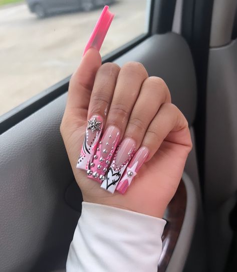 Nails Pink Y2k, Trendy Nails French Tip, Acrylic Nails Pink, Nails French Tip, Colored Acrylic Nails, Simple Acrylic Nails, Exotic Nails, Long Acrylic Nails Coffin, Pink Y2k