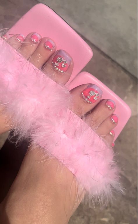 Barbie toe nails Barbie Pedicure, Barbie Dream, Nails On Fleek, Press On Nails, Acrylic Nails, Nails