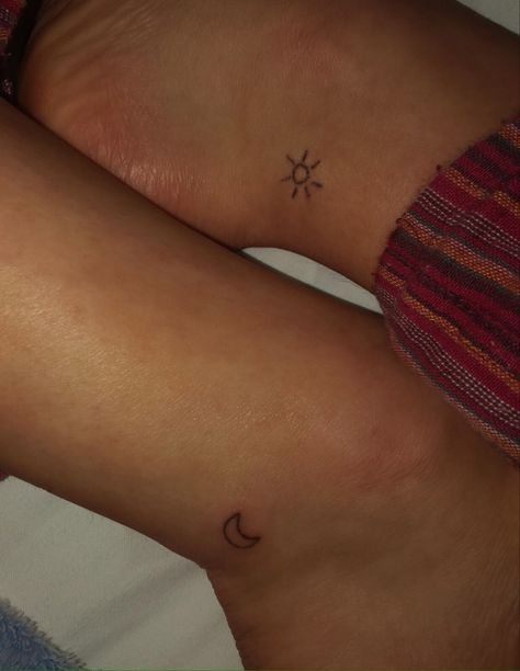 Stick N Poke Matching Tattoos, Small Matching Stick And Poke Tattoos For Best Friends, Small Stick And Poke Tattoo Matching, Mini Stick N Poke, Stick And Poke Ideas Small Matching, Bsf Stick And Poke, Stick And Poke Friendship Tattoo, Sun Tattoo Stick And Poke, Stick And Poke Tattoo Sun And Moon