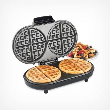 Waffle Makers | Belgian Waffle Makers & Irons | VonShef American Waffles, Best Waffle Maker, Waffle Machine, Food Prep Storage, Waffle Irons, Belgian Waffle Maker, Order Kitchen, Cake Storage, Homemade Waffles