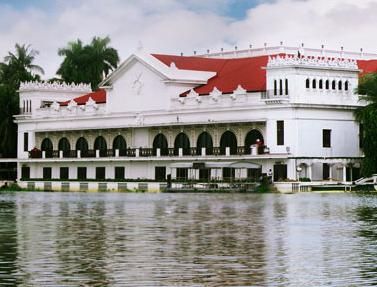 Malacañang Palace Malacanang Palace Philippines, Malacañang Palace, Philippines House, Philippines House Design, Victorian Vases, Philippine Houses, Data Form, Official Residence, Filipino Culture