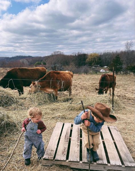 Farm Kids, Dream Future, Future Farms, Farm Lifestyle, Dream Family, Country Lifestyle, Ranch Life, Future Mom, Future Lifestyle