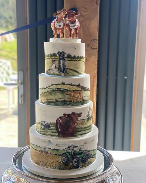 Farm Wedding Cake Toppers, Wedding Cake Fondant Simple, Farm Theme Wedding Cake, Wedding Cake Farm Theme, Cow Grooms Cake, Grooms Cake Tractor, Farmer Grooms Cake, Farmer Wedding Cake, Cake Designs Western