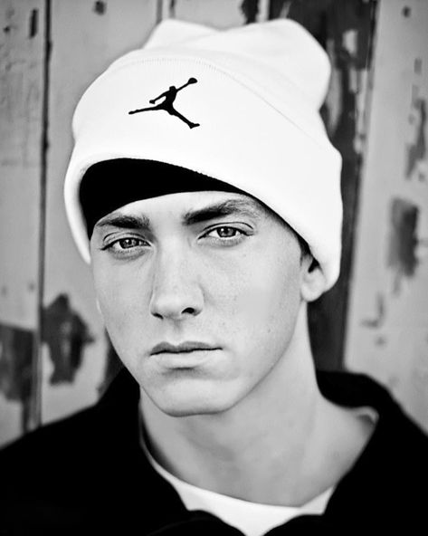 Life Sketch, Eminem Rap, Eminem Slim Shady, The Real Slim Shady, Marshall Mathers, Rap God, Celebrity Wallpapers, Slim Shady, Male Face