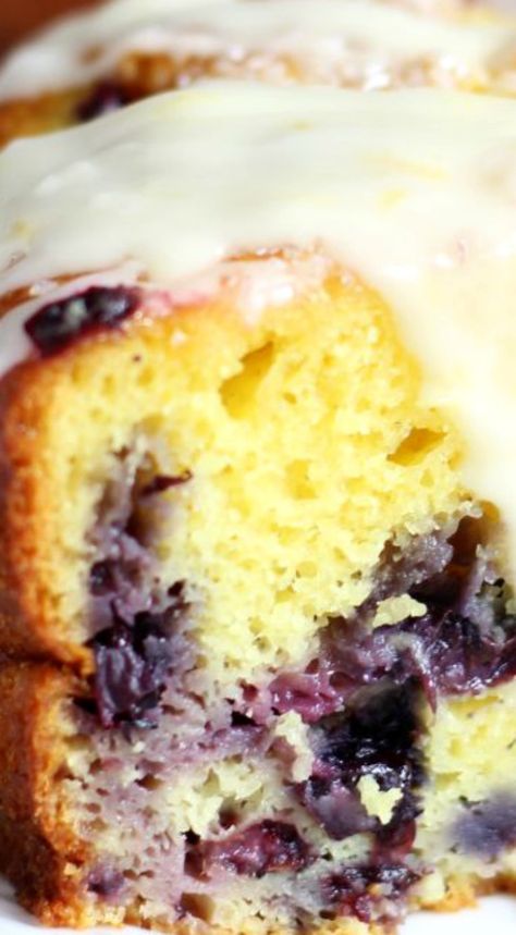 Blueberry Bunt Cake, Pudding Bundt Cake, Lemon Blueberry Bundt, Lemon Blueberry Pound Cake, Lemon Blueberry Bundt Cake, Blueberry Bundt, Blueberry Bundt Cake, Recipe Cheesecake, Cheesecake Oreo