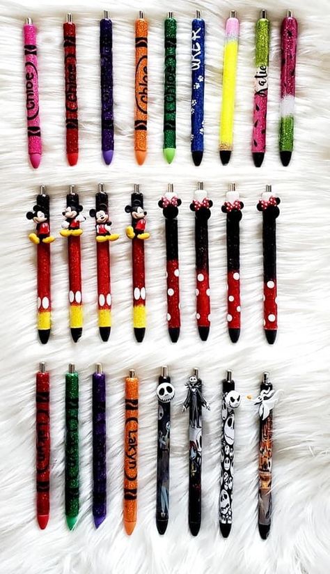 Custom Ink Pens, Pens Epoxy, Diy Crafts Butterfly, Papermate Inkjoy Gel Pens, Epoxy Pens, Resin Pens, Epoxy Ideas, Fancy Pens, Pen Craft