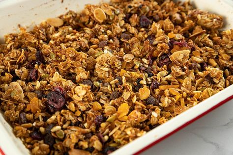 Toasted MuesliProducts we use Diy Muesli Recipes, Healthy Muesli Recipe, Toasted Muesli Recipe, Toasted Muesli, Brekkie Ideas, Cornflake Recipes, Muesli Breakfast, Calorie Counting Recipes, Breakfast Alternatives