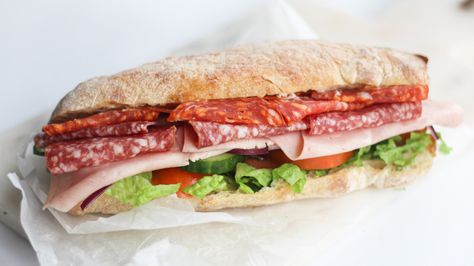 Subway's Italian B.M.T. Copycat Recipe Bmt Sandwich, Salami Sandwich Recipes, Salami Sandwich, Subway Sandwich, Sliced Salami, Homemade Egg Noodles, Fast Food Items, Sliced Ham, How To Make Sandwich