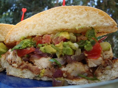 It isn't too late...or too early...to celebrate Cinco de Mayo with grilled chicken tortas Chicken Tortas, Panlasang Pinoy Recipe, Mexican Sandwich, Torta Recipe, Pinoy Recipes, Burgers Sandwiches, Pinoy Food, Grilling Chicken Breast, Wrap Sandwiches