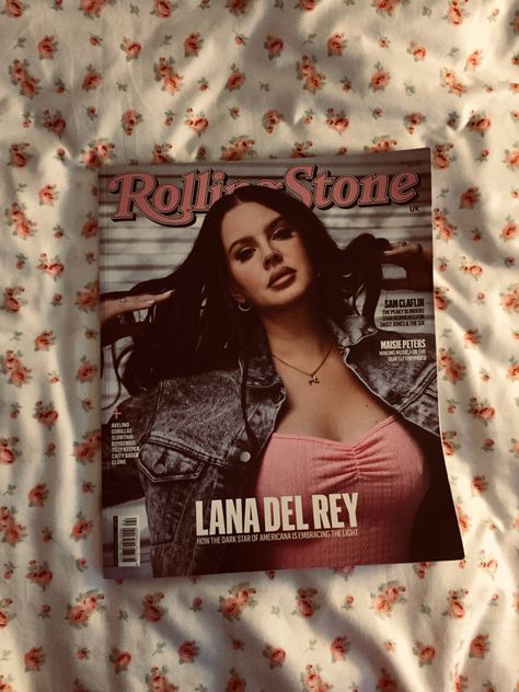 #lanadelrey #lanadelreyaesthetic #magazine #lana #lanamagazine #rollingstonemagazine #coquette Lana Del Rey Magazine, Lana Del Rey Cover, Maisie Peters, Sam Claflin, Dark Star, Living Legends, Rolling Stone, Print Magazine, Gorillaz