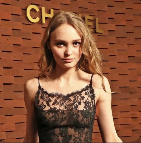 Lily Rose Depp Aesthetic, Lilly Rose Depp, Lily Depp, Lily Rose Depp Style, Jamais Vu, Vanessa Paradis, Wardrobe Tips, Outfits Chic, Lily Rose Depp