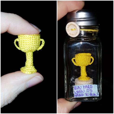 Trophy Crochet Pattern, Crochet Trophy Head Pattern, Crochet Golden Snitch Keychain, Deadpool Crochet Keychain, Crochet Tiny, Finger Lights, Creation Crafts, Cascade Yarn, Lang Yarns