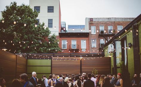 The 15 Coolest Sustainable Wedding Venues for Brooklyn Couples Brooklyn Wedding Venues, Cool Backdrops, Industrial Chic Wedding, New York Wedding Venues, Nyc Wedding Venues, Warehouse Wedding, Wedding Reception Locations, Sustainable Wedding, Ceremony Seating