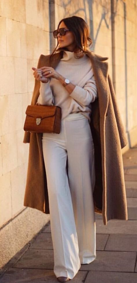 Flamboyant Natural Winter Outfit, Cold Weather Work Outfit For Women, Elegant Outfit Classy Chic, Business Lady Outfits, Feminine Winter Outfits, Winter Fashion Inspiration, Dressy Pants Outfits, High Waisted Pants Outfit, Fall Winter Style