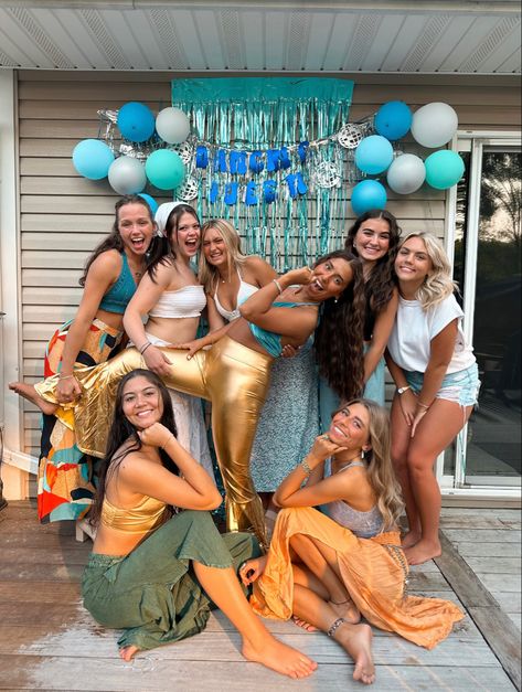 birthday inspo, mamma mia, aesthetic, outfit inspo, greece, trending, dancing queen, 17th birthday, 18th birthday, 20th birthday, party Mamma Mia Aesthetic Outfits Party, Mamma Mia Themed Outfits, Dancing Queen Outfits, Dancing Queen 17 Birthday Party, Mamma Mia Party Outfit, Mama Mia Party Outfit, Dancing Queen 17th Birthday, Mamma Mia Aesthetic Outfits, Mamma Mia Birthday Party