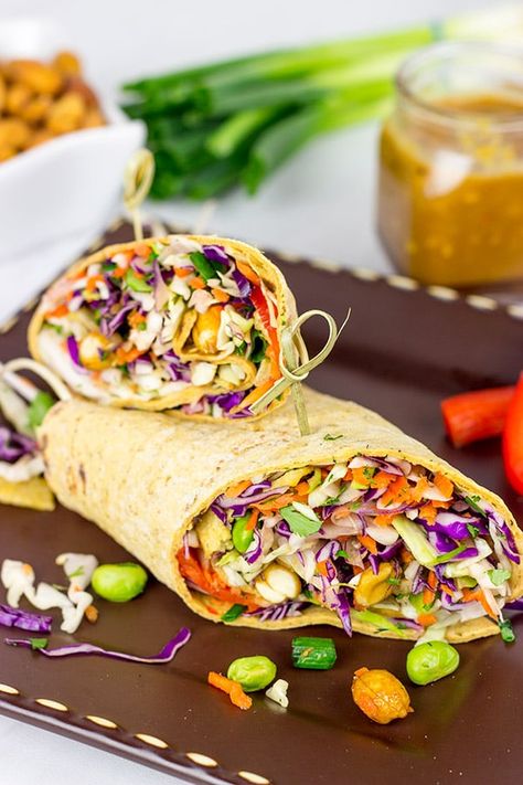 Thai Peanut Wraps | Spicedblog Thai Peanut Wraps, Bodybuilding Wellness, Vegetarian Lettuce Wraps, Easy Meal Prep Lunches, Veggie Spring Rolls, Gym Lifestyle, Healthy Lunch Meal Prep, Thai Peanut, Make Ahead Lunches