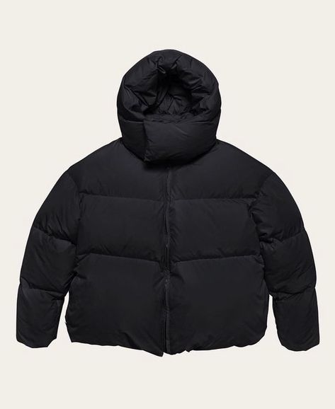 Seventh Stores, Puffer Jacket Aesthetic, Womens Tracksuit, Minimal Streetwear, Out Space, Black Tracksuit, Heavyweight Hoodie, Yeezy Season, Concept Clothing