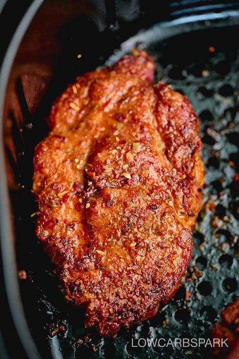 Air Fryer Pork Steaks, Pork Cube Steak Recipes, Pork Loin Steak Recipes, Pork Shoulder Steak Recipes, Fried Pork Steak, Baked Pork Steak, Pork Shoulder Steak, Baked Bbq Ribs, Pork Steak Recipe