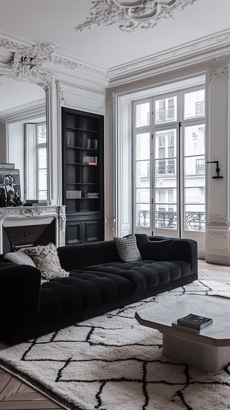 Modern Parisian Interior, Parisian Style Interior, Parisian Interior Design, Parisian Decor, Parisian Interior, Black And White Living Room, Neoclassical Interior, Design Exterior, Classic Interior