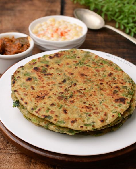 Simple Dal Recipe, Spinach Flatbread, Methi Paratha, One Pot Rice Meals, Indian Flatbread, Jain Recipes, Indian Flat Bread, Easy Rice, Easy Rice Recipes