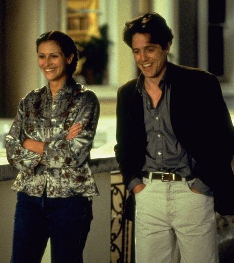 Notting Hill Film, Hugh Grant Notting Hill, Notting Hill Movie, Audrey Hepburn Movies, Film Cult, Ronan Keating, Film Cinema, Elvis Costello, Perfect Movie