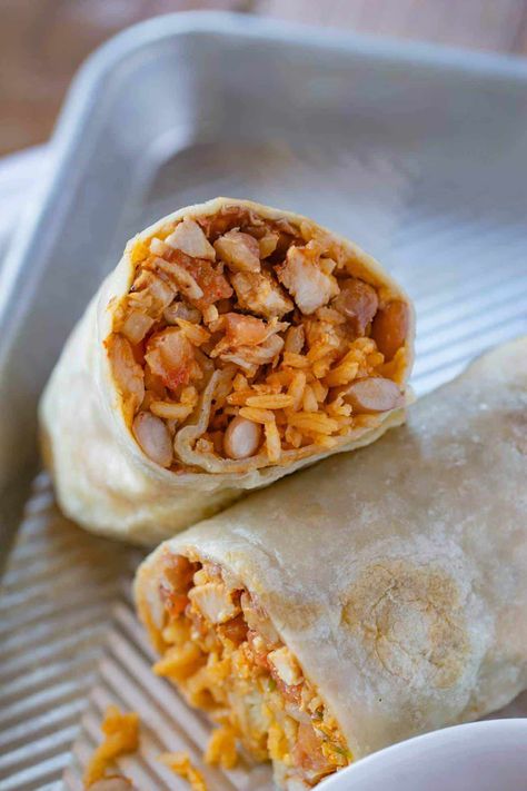 Sabrina Chicken Burrito Recipes, Rice And Bean Burrito, Chicken Burrito Recipe, Meals To Make With Chicken, Burrito Recipes, Burrito Recipe Chicken, Recipe With Rice, Burrito Recipe, Chicken Burrito