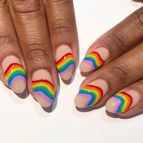 Nail Art Confidential 💅🏿💅🏾💅🏽 on Instagram: “Over the rainbow - Artist: @_thenailgenie” Pride Nails Designs, Pride Nails, Rainbow Nails Design, Rainbow Nail Art, Space Nails, Bright Summer Nails, Nail Art Designs Summer, Inspired Nails, Nail Envy