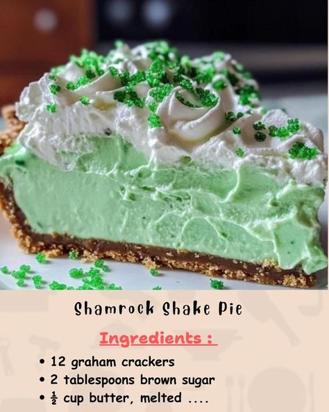 Ingredients: 12 graham crackers 2 tablespoons brown sugar ½ cup butter, melted... Minty Desserts, Rainy Day Recipes, Shamrock Shake, Graham Crackers, Pie Recipes, Crackers, St Patrick, Brown Sugar, Pie