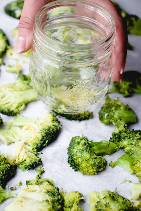 Baked Smashed Broccoli, Parmasean Brocoli, Mashed Broccoli Recipes, Smashed Roasted Broccoli, Air Fryer Smashed Broccoli, Keto Smashed Broccoli, Smashed Broccoli Parmesan, Smashed Broccoli Bites, Lemon Parmesan Smashed Broccoli