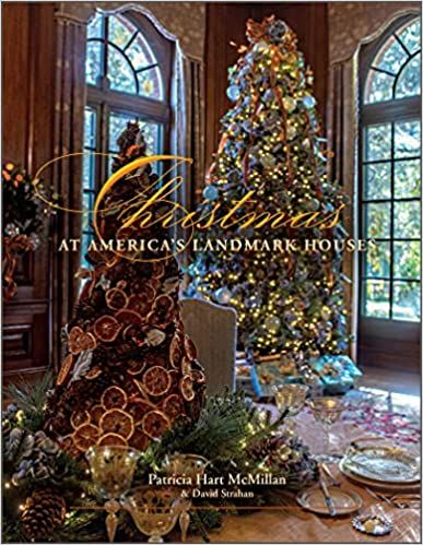 Christmas at America's Landmark Houses, 2nd Edition: McMillan, Patricia Hart: 9780764364433: AmazonSmile: Books Williamsburg Christmas Tree, Outside House Christmas Decor, Williamsburg Christmas Decorations, Rich Christmas Aesthetic, Ralph Lauren Christmas Decor, British Christmas Decorations, Christmas Decorated House, Colonial Williamsburg Interiors, Forest Christmas Decor