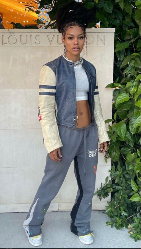 Urban Fashion Women Street Styles, Teyana Taylor Outfits, Tomboy Fits, Xmas Shopping, Taylor Outfits, Teyana Taylor, Tomboy Style Outfits, Streetwear Fashion Women, Tomboy Fashion