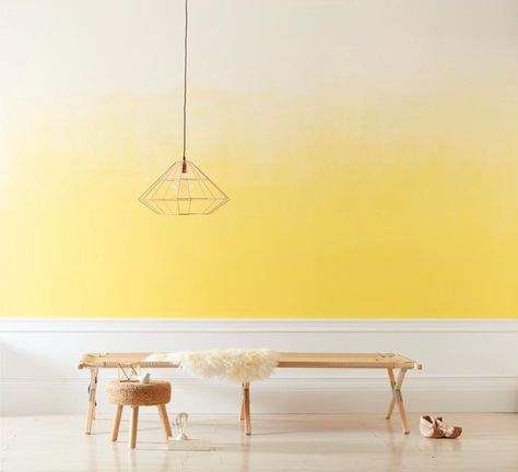 Yellow ombre wall and the 5 simple steps to painting an ombre wall from RedOnline.co.uk Wall Paint Inspiration, Ombre Paint, Ombre Wall, Interior Wall Paint, Yellow Wall, Wall Paint Designs, Yellow Walls, Interior Paint Colors, Painting Bathroom