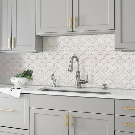 Pretty Kitchen Backsplash Ideas, Kitchen Tile For White Cabinets, White Scallop Backsplash, Classic Kitchen Backsplash Tile, Kitchen Floor And Backsplash Ideas, Unique Kitchen Tile Backsplash, Hex Tile Backsplash Kitchen, Kitchen With Patterned Tile Backsplash, Lowe’s Backsplash