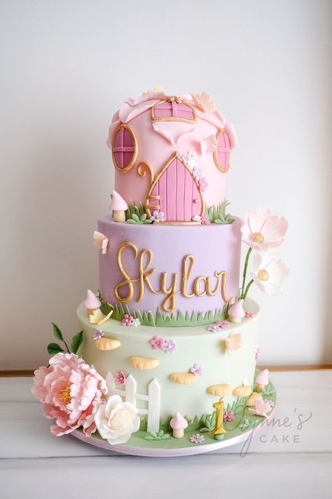 Fairytale Birthday Cake, Garden Themed Cake, Garden Theme Cake, Fairy Garden Cake, Fairy Birthday Cake, Fairytale Birthday, 4th Birthday Cakes, Garden Cakes, Baby Birthday Cakes