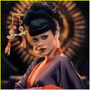 'Princess of China' Rihanna Princess Of China, China Video, Princess Of China, Rihanna Outfits, Rihanna Photos, Costume Ball, Rihanna Style, Rihanna Fenty, Third World