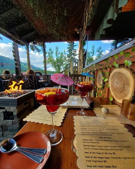 There’s a wonderful little restaurant right outside of Denali National Park, one of the best parks in Alaska, that's wowing all of its visitors with authentic, tasty Serbian food. Serbian Food, Osso Bucco, Cozy Restaurant, Serbian Recipes, Denali National Park, Wine List, Tempura, Food Truck, Wine Recipes