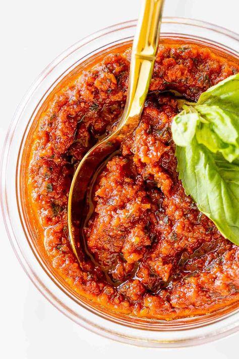 Sun Dried Tomato Pesto, Pesto Recipes, Italian American Food, Pesto Dip, Basil Pesto Recipes, Pesto Dressing, Gourmet Grilling, Julie Blanner, Italian Sauce