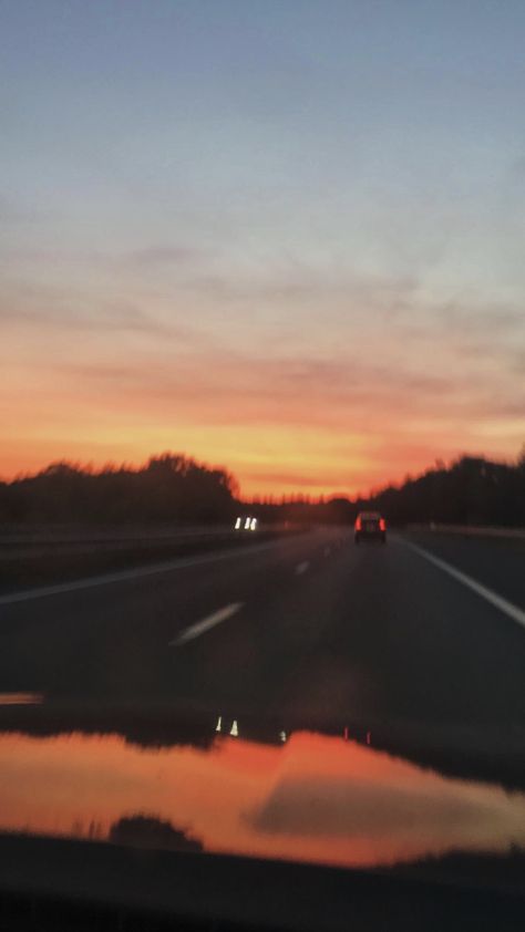 Driving Sunset Aesthetic, Driving Sunset, 2023 Mood, Night Drive, Late Night Drives, Kid Friendly Travel Destinations, Valentine Photography, Sunset Aesthetic, Night Vibes